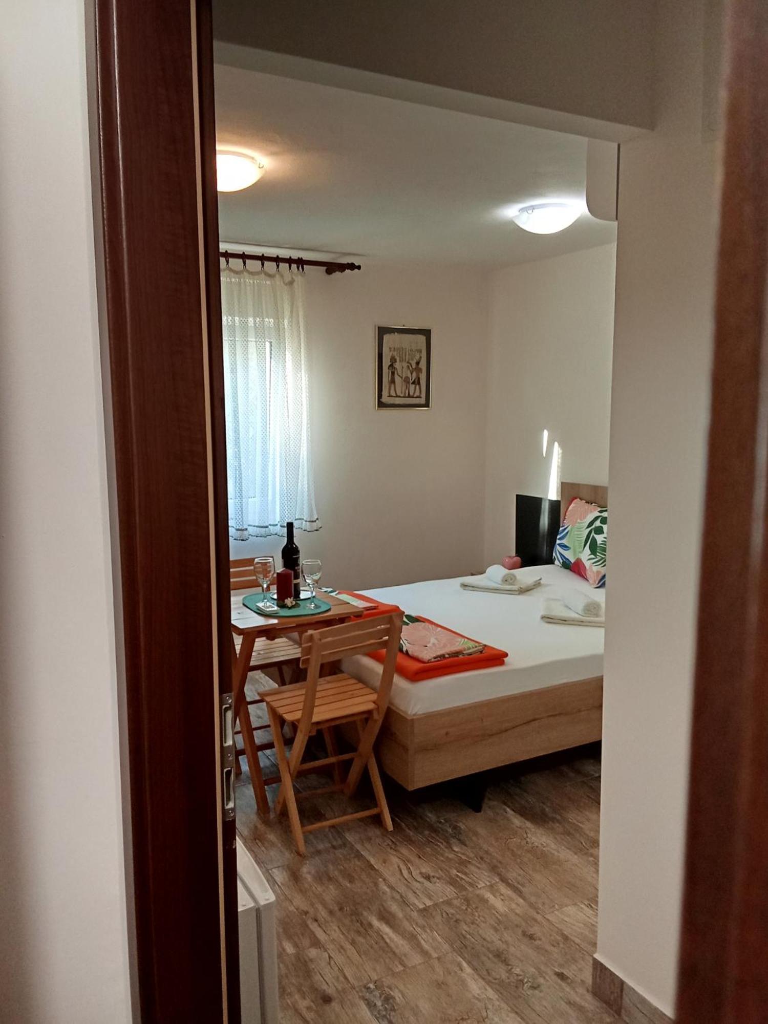 Apartments And Rooms Bova Baška Exteriér fotografie